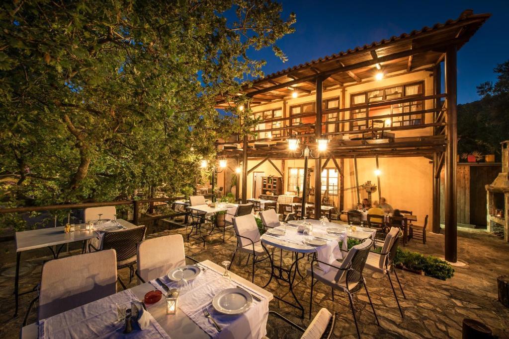 Enagron Ecotourism Village Axos Екстер'єр фото